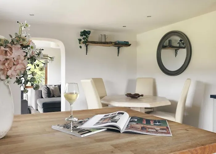 Leavens Farmstead A Rural District Retreat With Hot Tub - Ridgestone 度假居 *