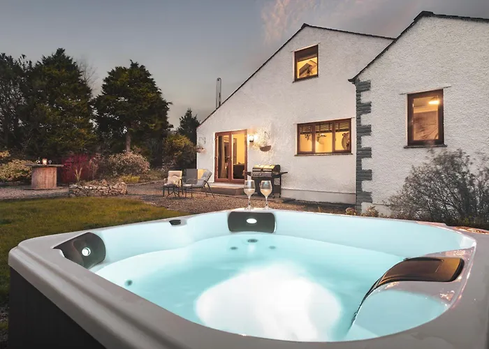 Leavens Farmstead A Rural District Retreat With Hot Tub - Ridgestone 度假居